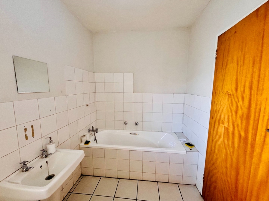 Commercial Property for Sale in Waverley Free State